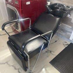 Shampoo Bowl And Chair