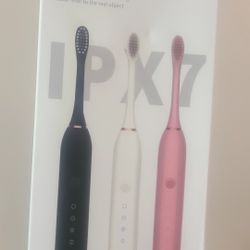 Electric Toothbrush With 4 New Replacement Brush