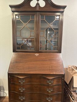 Antique mahogany secretary/hutch