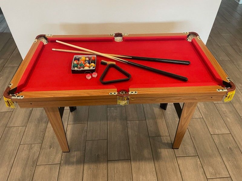 Kid's Pool Table