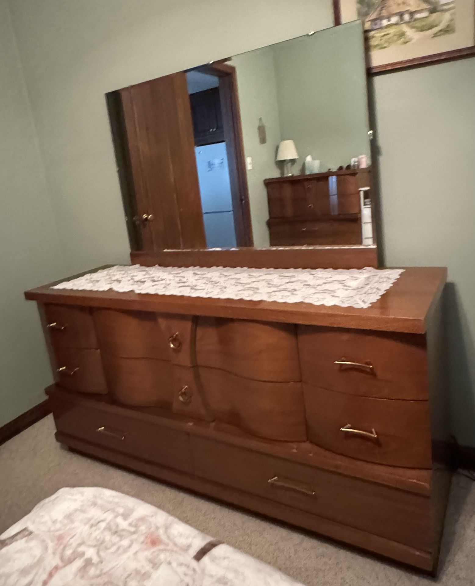 Long Bedroom Dresser With Long Mirror