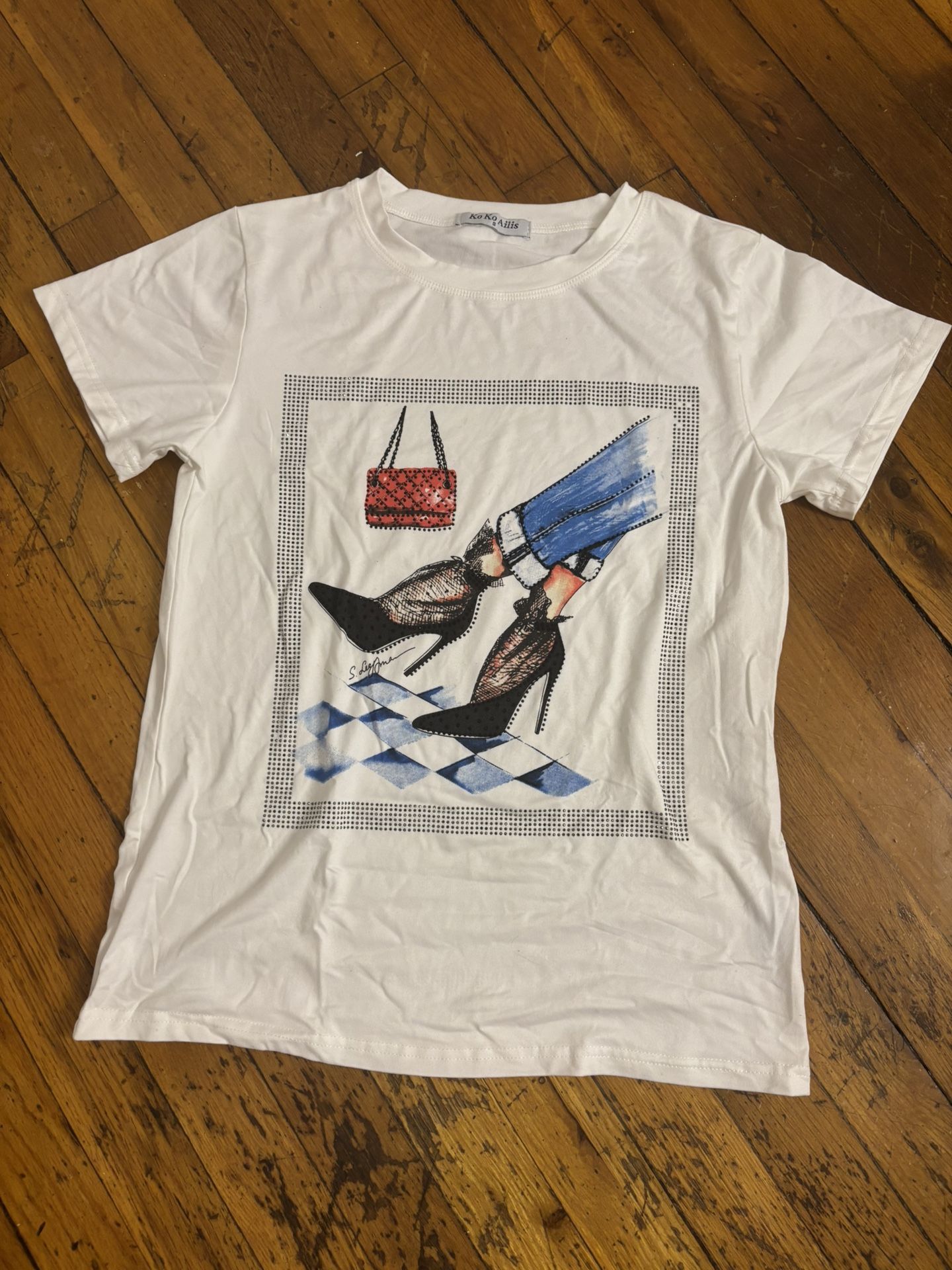 White vintage graphic tee