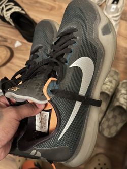 Kobe Flight X Size 8.5 (No Box)