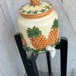 Pineapple Water Dispenser 