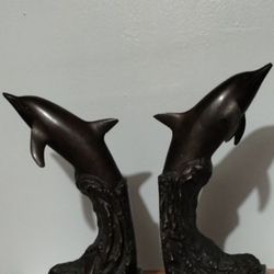 VINTAGE DOLPHIN SCULPTURE FIGURINE -BOOKENDS 