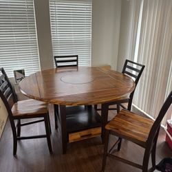 Kitchen Table And Chairs
