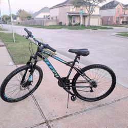 Huffy Nighthawk  - 26" wheels Mountain Bike 