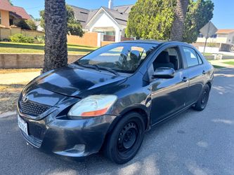 2011 Toyota Yaris