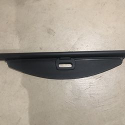 Jeep Cherokee OEM Cargo Cover