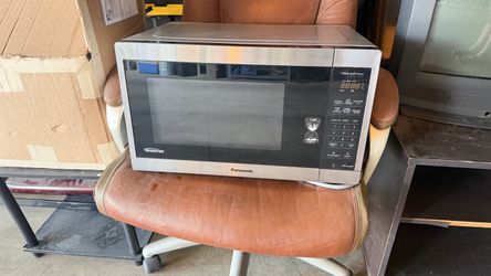 Microwave Panasonic Inverter 1200W Microwave