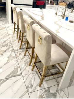 Counter Height Chairs Gold pull ring cream color $350