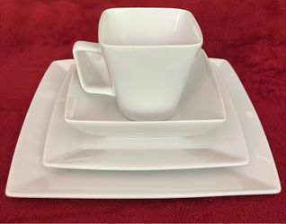 White square dish set