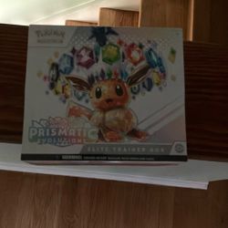 Prismatic Evolution Etb