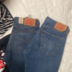 Levis