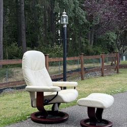 Ekornes Stressless  Chair And Ottoman 