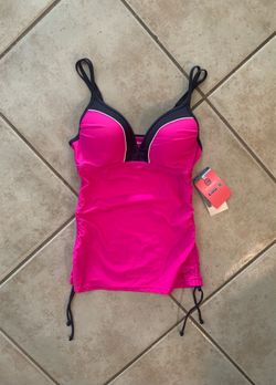 New Women’s Tankini Swimsuit Top-size small