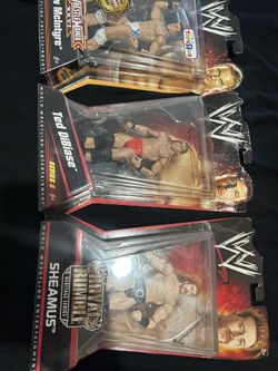 3 Wwe Vintage Figures 2010s 