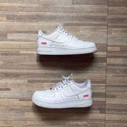 Supreme x Nike Air Force 1
