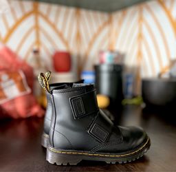 Dr Martens kids boots