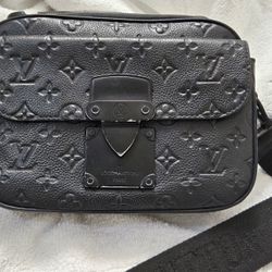 S Lock MESSENGER BAG Monogram 