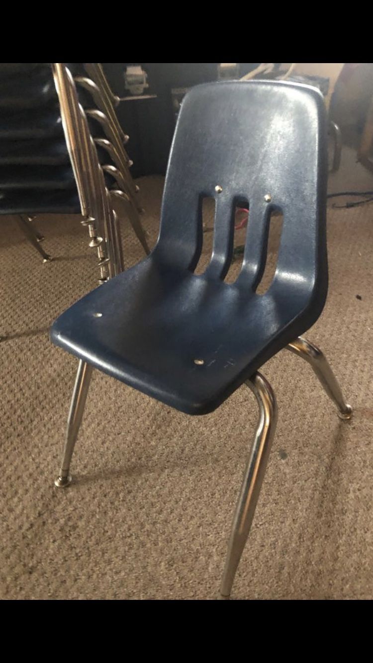 8 kids school/daycare chairs