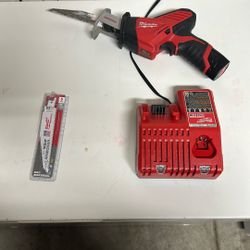 Milwaukee Hackzall  M12