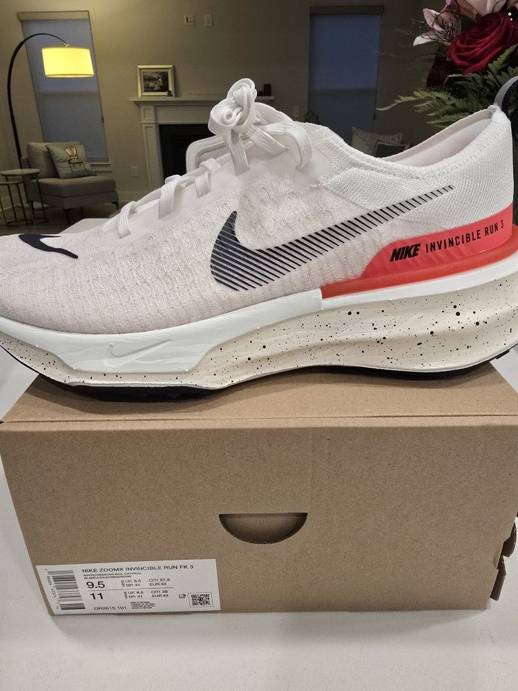 Nike ZoomX Invincible Run FX 3 & Adidas Ultraboost 5X