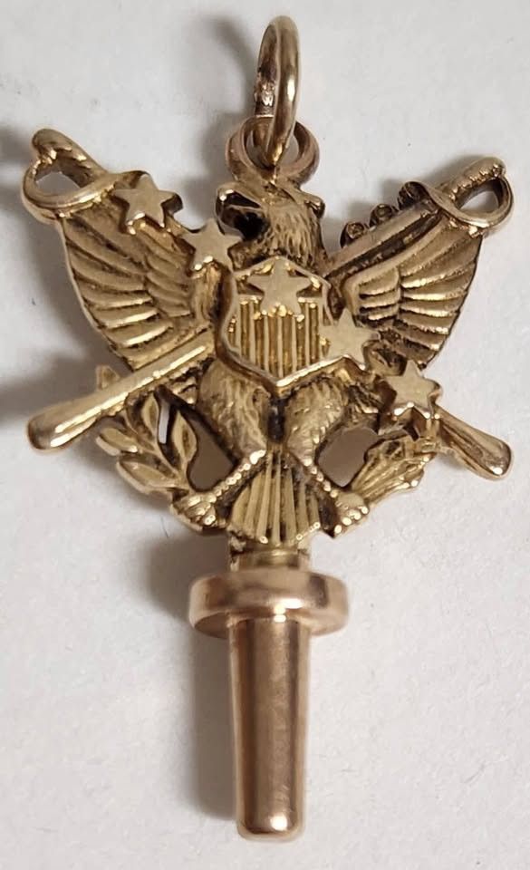 VINTAGE 10K AND 14K GOLD U.S. ARMY WATCH FOB KEY CHARM PENDANT COD 2ND RGT