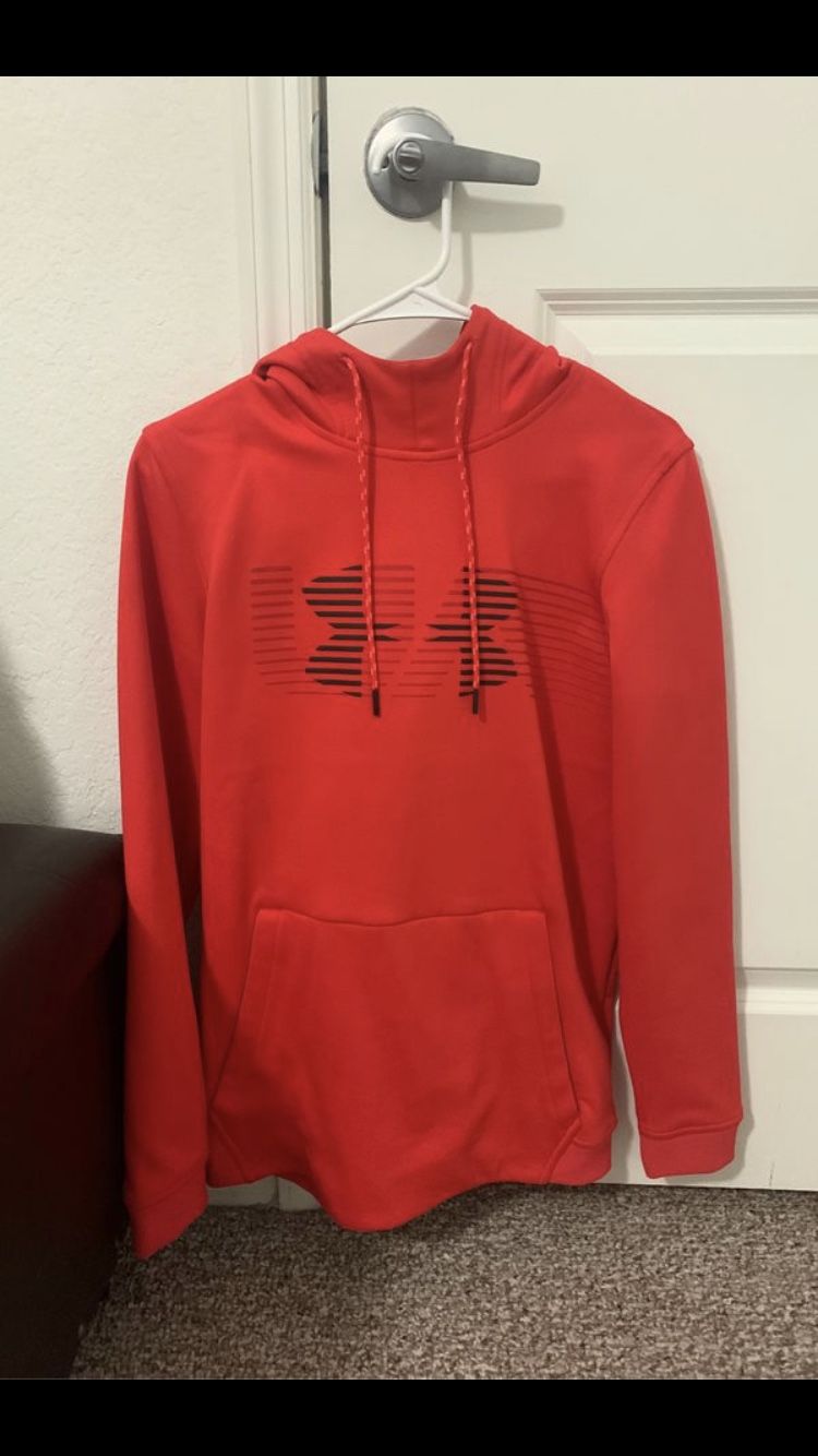 Under armour hoodie small