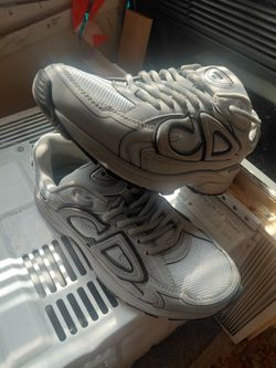 Dior b30