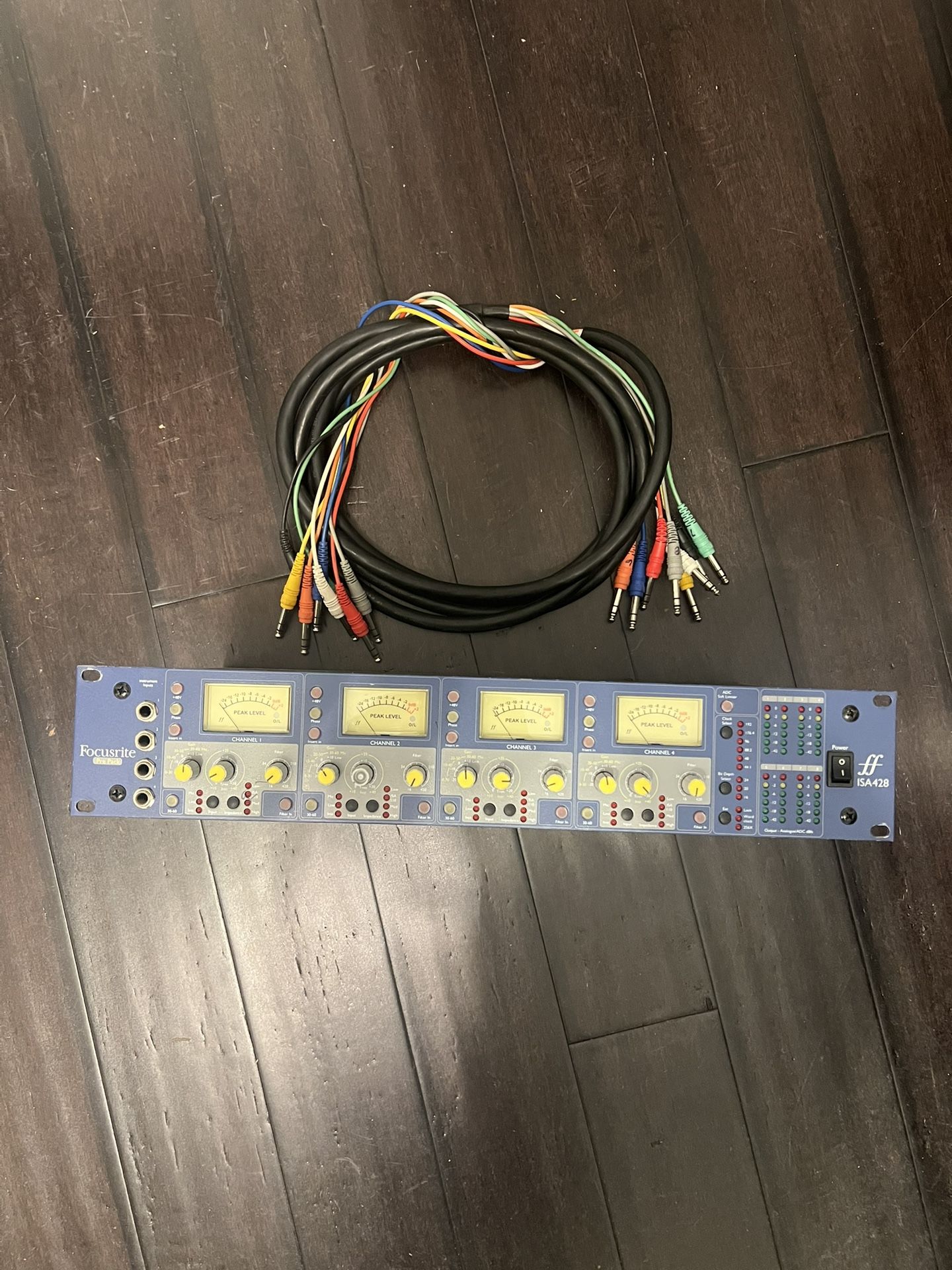 Focusrite ISA 428 + 8 channel trs snake