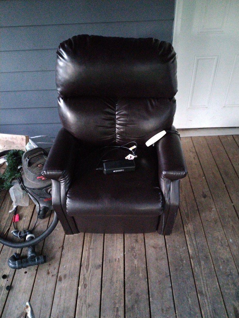Leather Power Recliner Chair With Remote