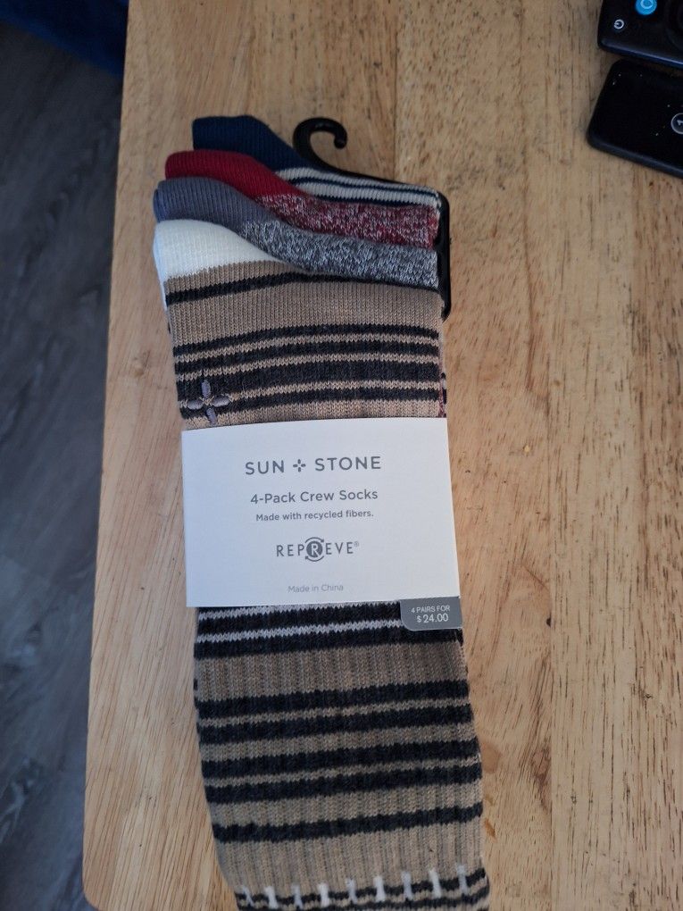 Mens 4-Pack Sun Stone Brand Crew Socks