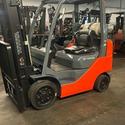 Toyota 8fgcu25 $12,500 