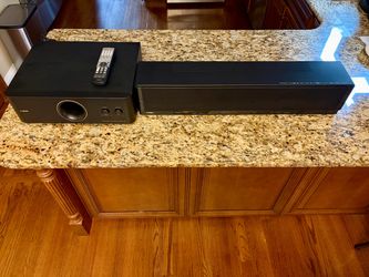 Yamaha YSP-3050 Digital Sound Projector (Soundbar) Subwoofer and Remote