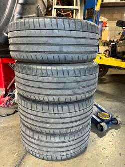 Michelin Pilot Sport 4S 235/40r18 tires set