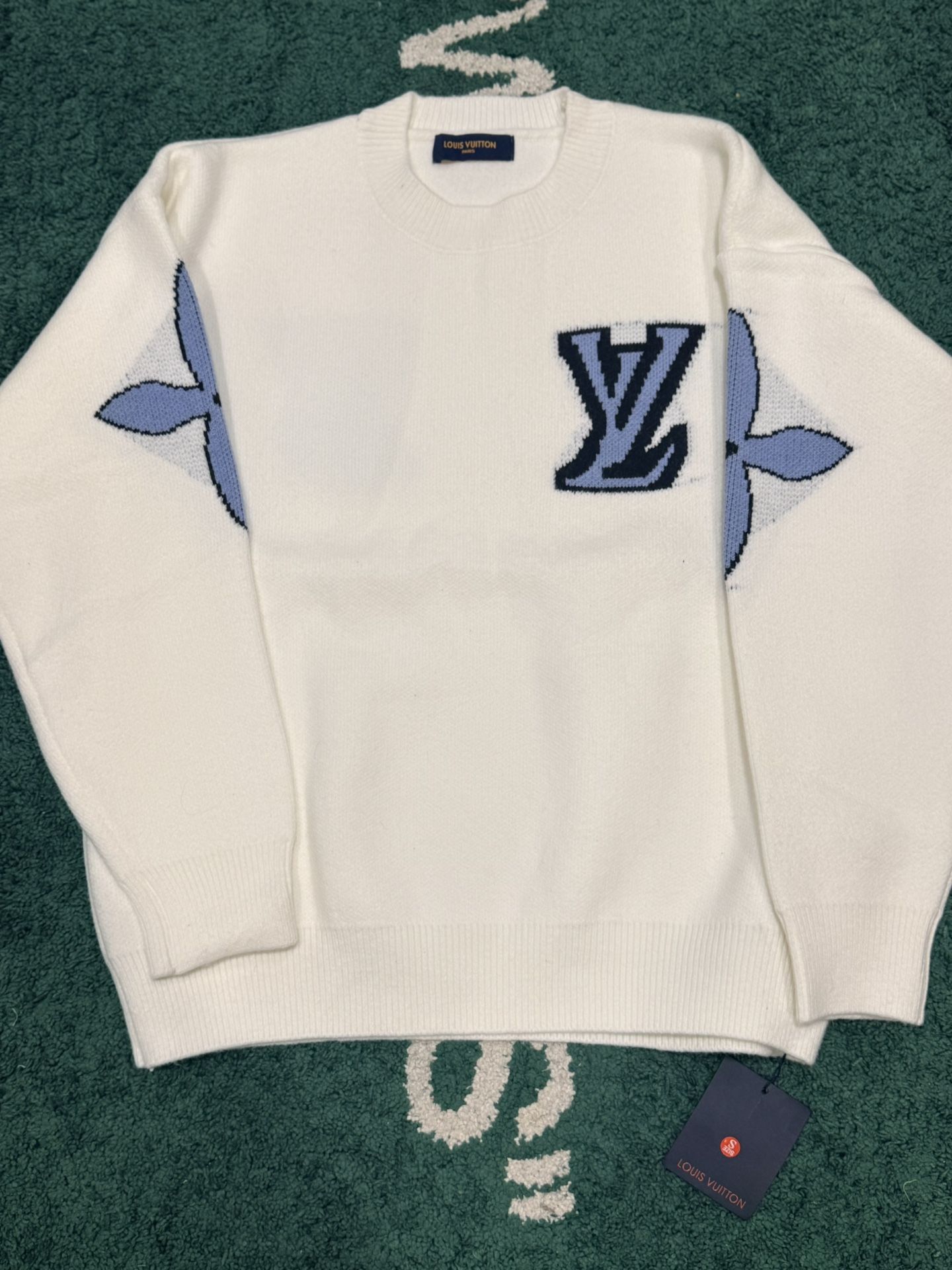 Lv Sweater