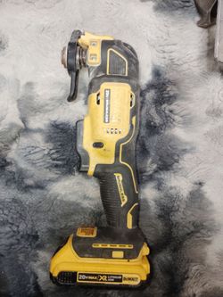 DeWalt Oscillating Multi-Tool 50obo