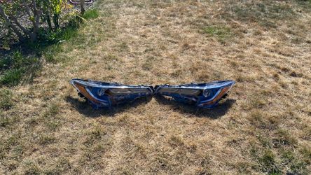 TOYOTA COROLLA 2021 SE XSE HEADLIGHT LED LEFT SIDE OEM