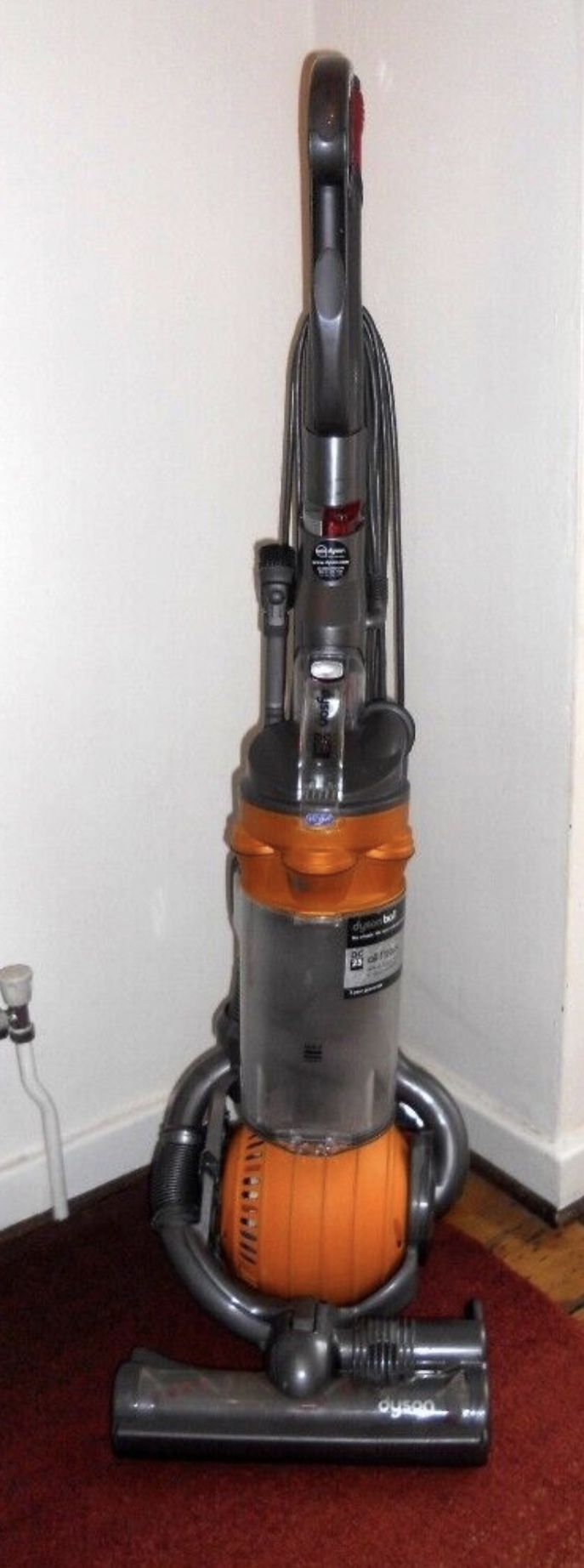Dyson DC25 Bagless Upright Vacuum