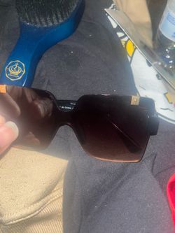Sun glasses