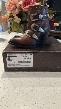 Brown Leather Western Ankle Boot Size 7
