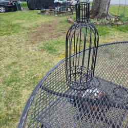 Metal wine cork holder