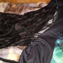 Shirt With Butterfly Designs,Long Lace See Thru Sleeves,I Think It's Large,It's New Never Been Wore