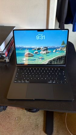 MacBook Air M4 2025