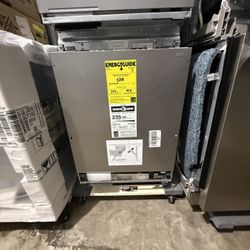 🔥 24" Asko Luxury Dishwasher - NEW OPEN BOX - $1,299 Description: Get a top-of-the-line European luxury dishwasher for less than half the retail pric