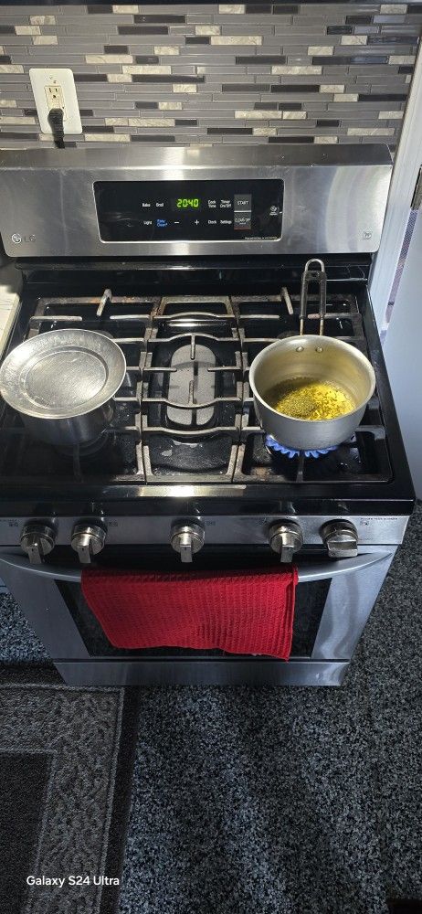 Kitchen Stove