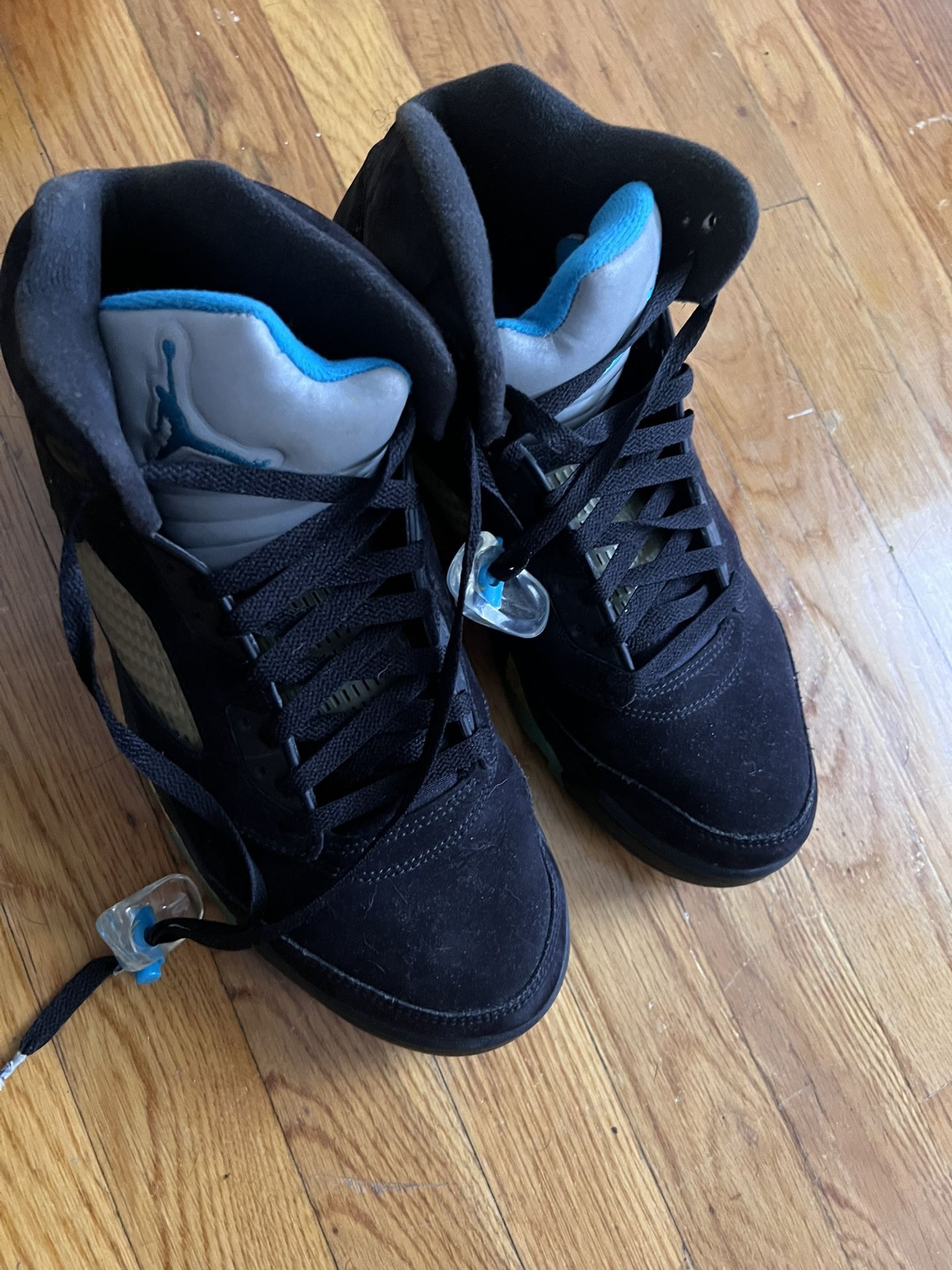 Jordan Retro’s 5 Aqua