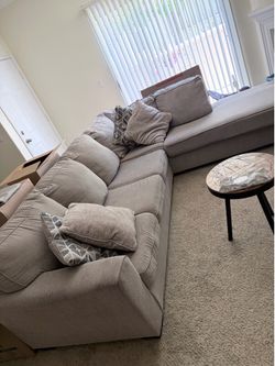 Sectional sofa