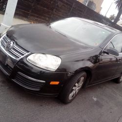 2005 Volkswagen Jetta 
